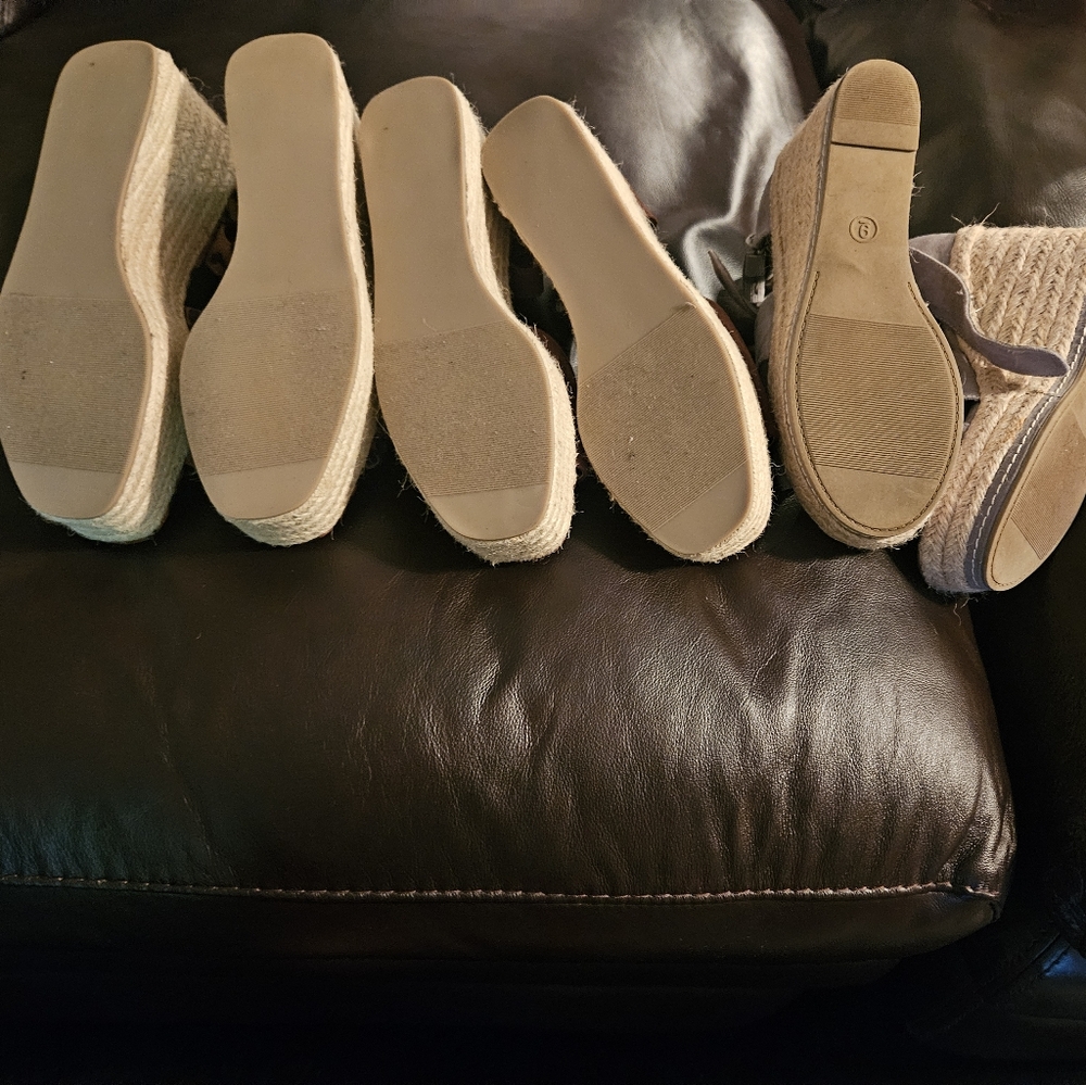 Casual shoes